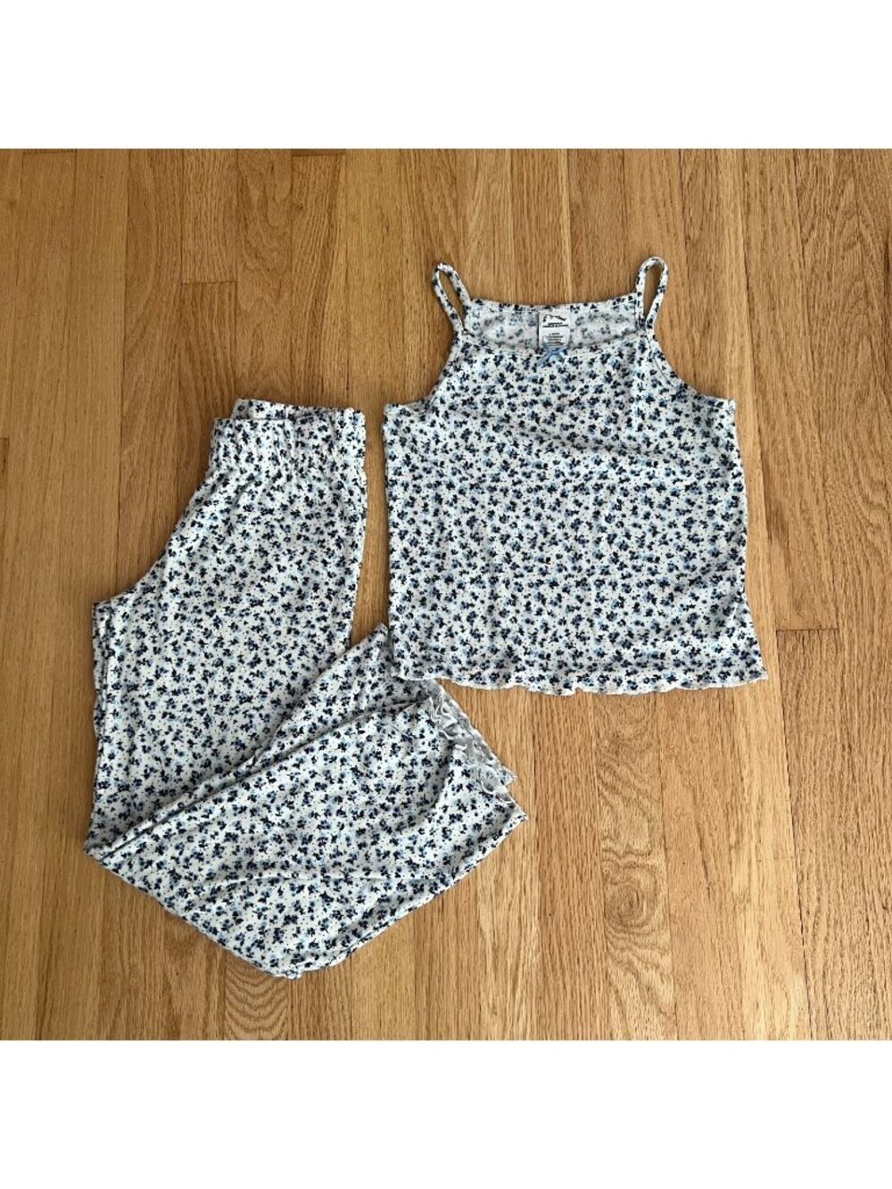 Art Class Blue & White Floral Summer Pajama Set Girl's Size L 10/12